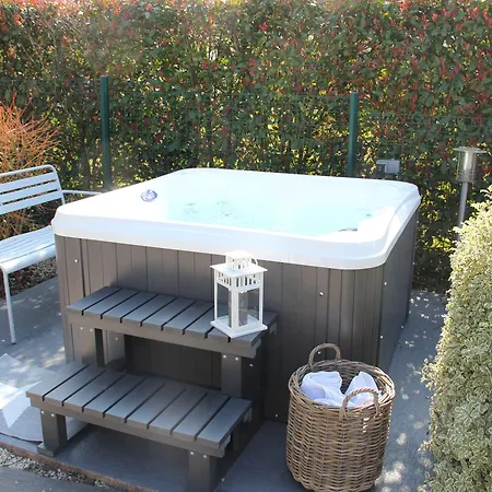 Le Temps Des Hotes 3* Vertou