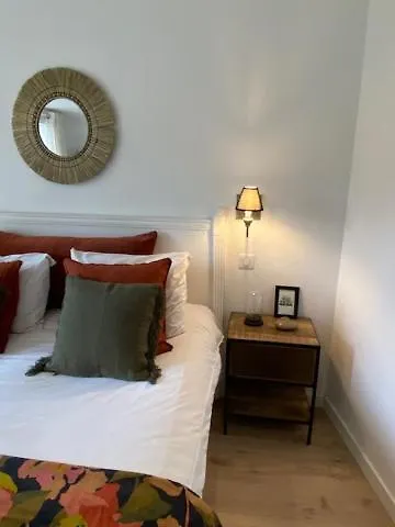 Le Temps Des Hotes Bed & Breakfast