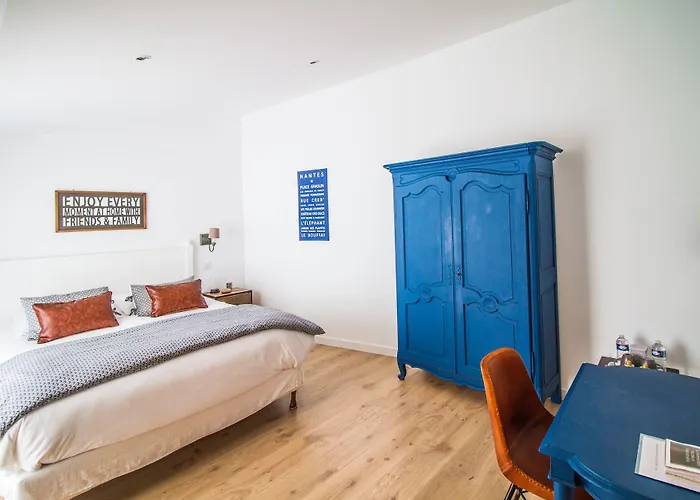 Oda ve Kahvaltı Le Temps Des Hotes 3*