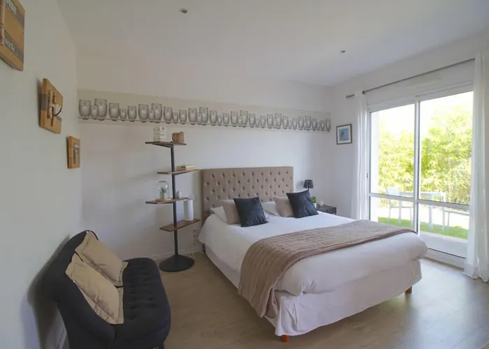 Le Temps Des Hotes 3*