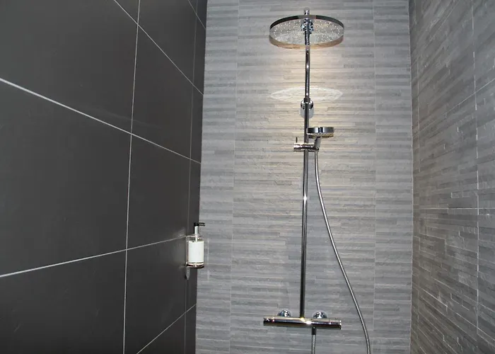 Oda ve Kahvaltı Le Temps Des Hotes 3*