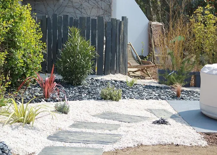 Le Temps Des Hotes Bed & Breakfast Vertou