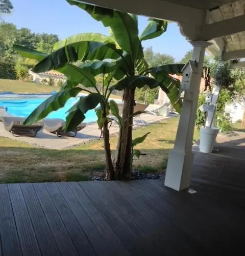 Panzió Le Temps Des Hotes Vertou