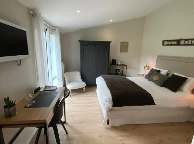 Le Temps Des Hotes Bed & Breakfast